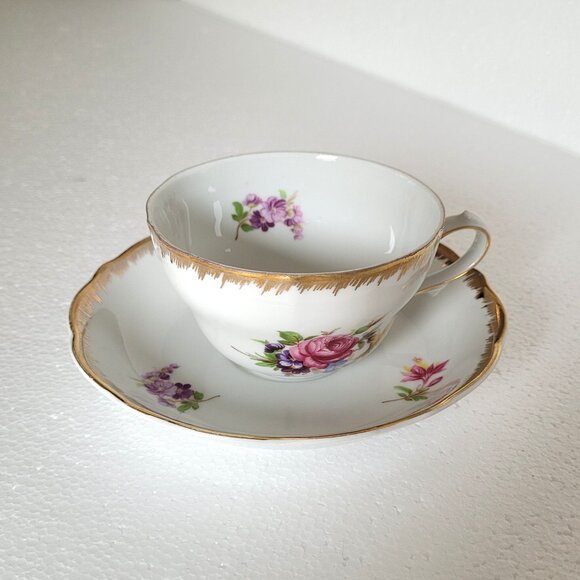 Tirschenreuth Cup and Saucer Rose Pattern Gilded Rim - Picture 3 of 8